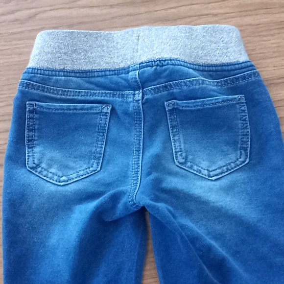 Jeans with small rhinestones on front size 6 6x - Picture 6 of 6